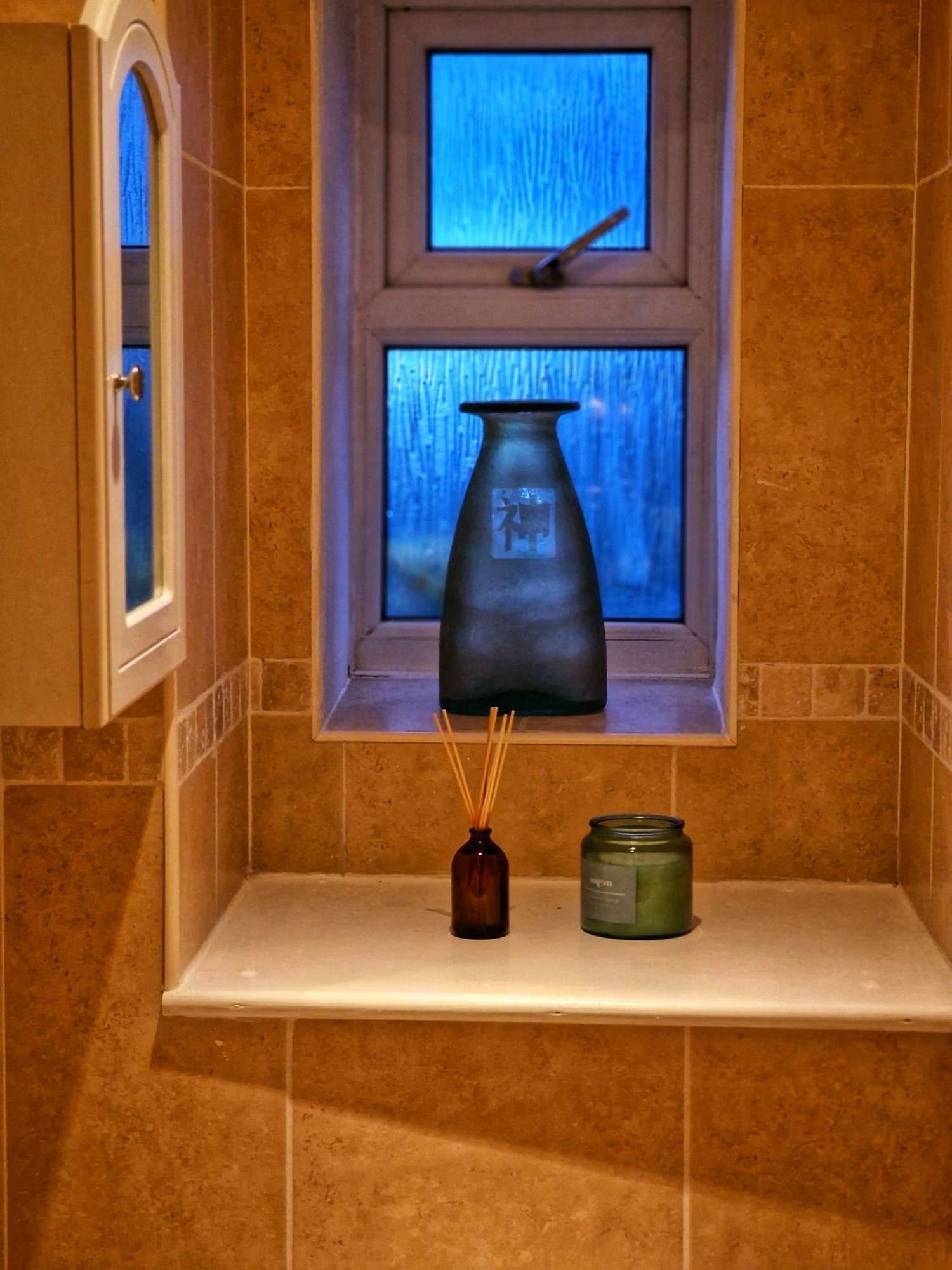 The Lodge@ Beechwood House Mossley Extérieur photo
